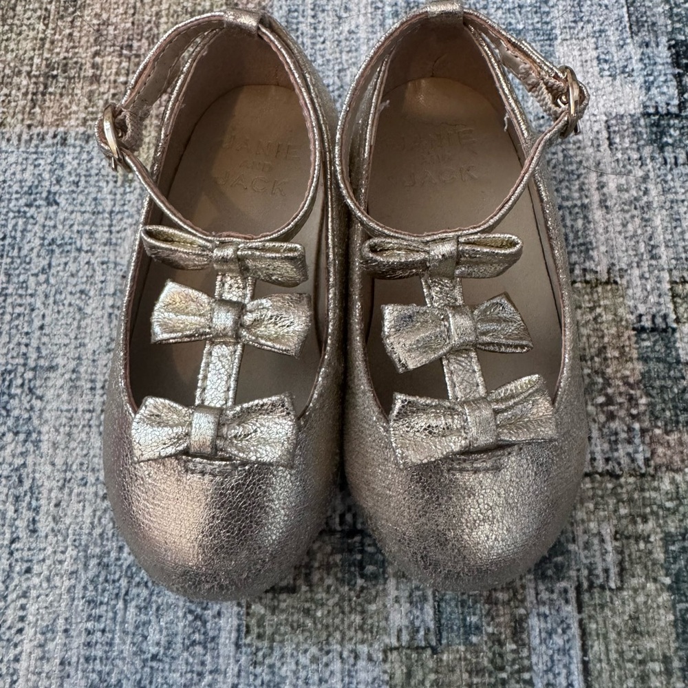 Janie and Jack Metallic Bow Ballet
Flat